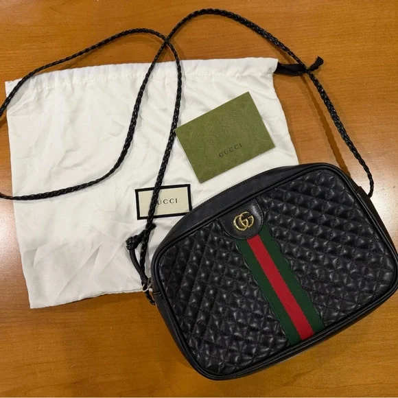 Gucci Black Quilted Belt Bag with Green and Red Stripe - Picture 2 of 8